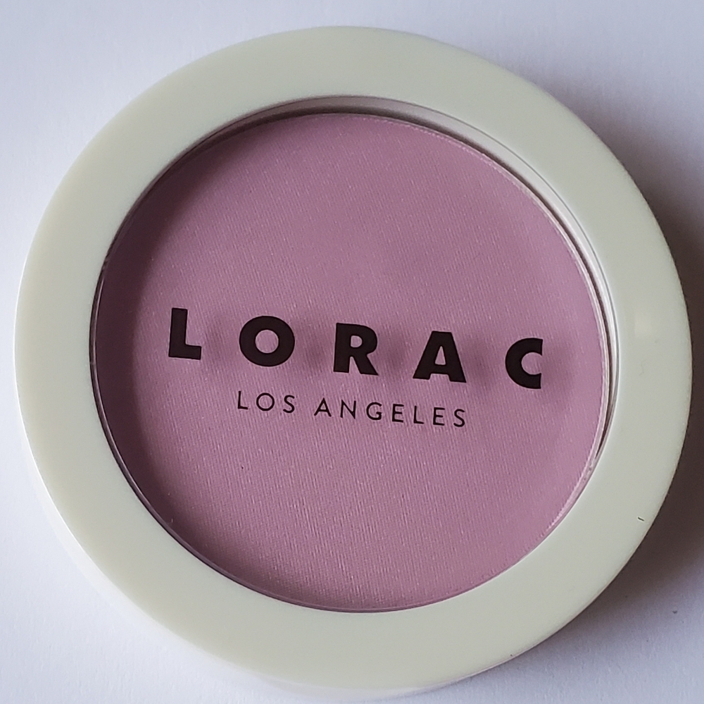 LORAC buildable blush color Panorama